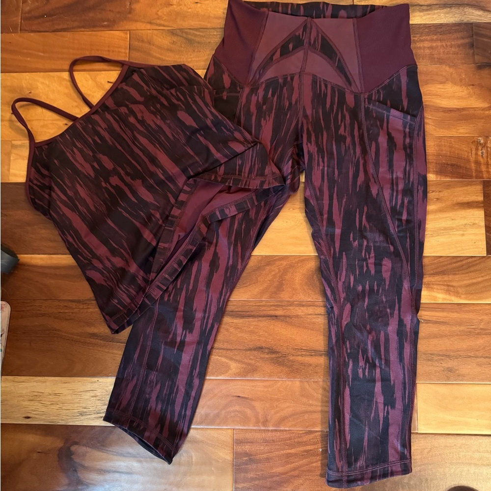 Lululemon set Women's Burgundy /black size 8